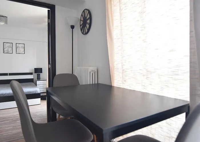 Apartment Resedinta Dalles *